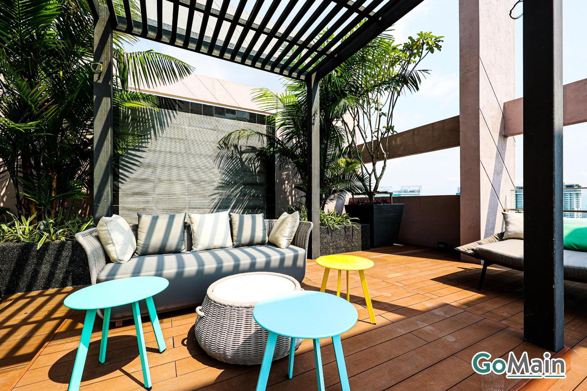 Pangsapuri 24h Check In & Skypool - Riveria Premium Kl