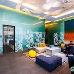 24H Check In & Skypool - Riveria City Premium Kl Suite
